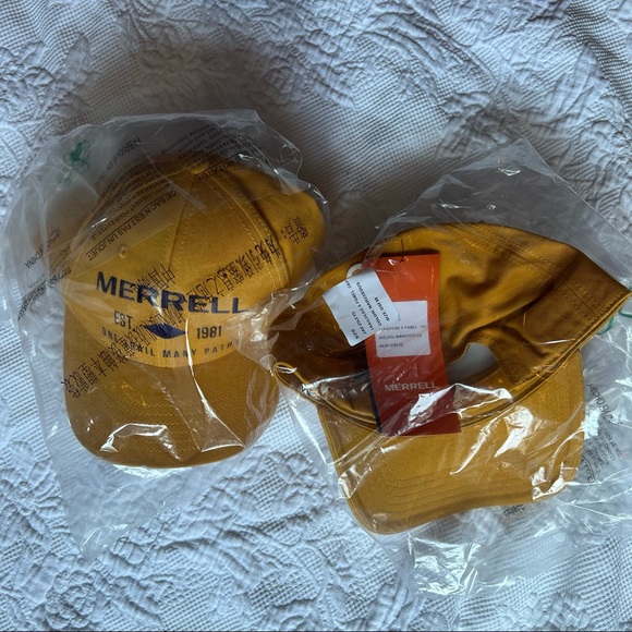 Merrell Other - NEW Merrell Trail Head 6 Panel Baseball Cap Yellow/Narcissus